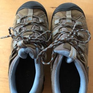 Women’s Keen Hiking Shoes